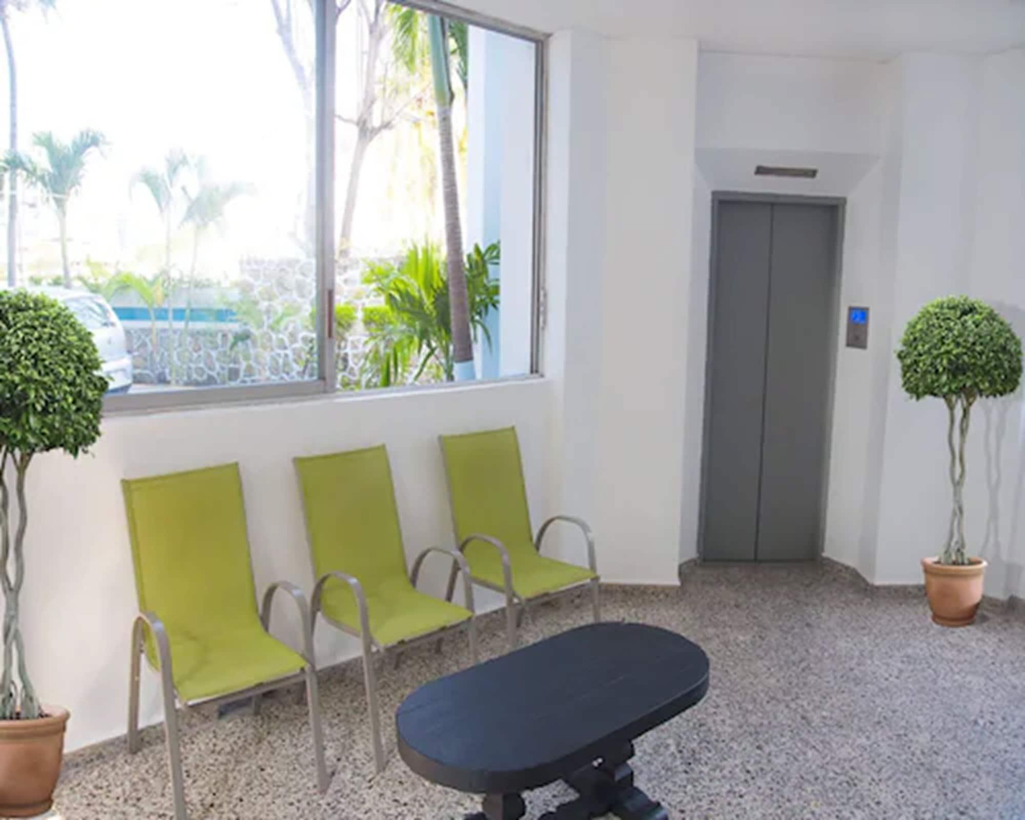 Dorados Acapulco Exterior foto